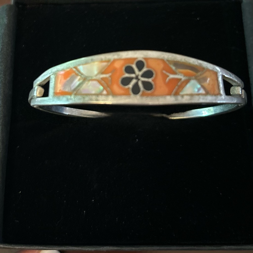 Taxco Silver Bangle Bracelet with Abalone Design